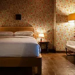 Scappo In Umbria, Maria Panicale