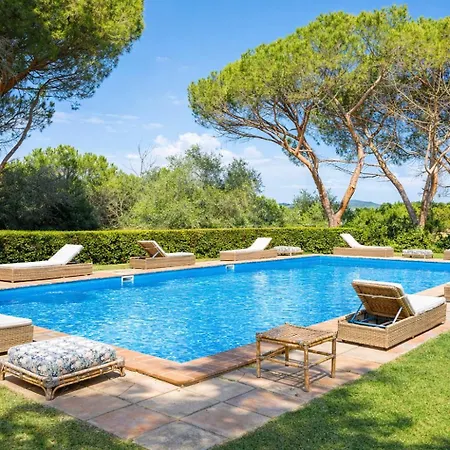 Scappo In Umbria, Maria Villa *