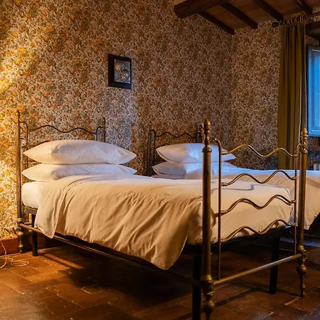 Villa Scappo In Umbria, Maria Panicale